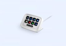 Elgato Stream Deck Neo – תמונת מוצר